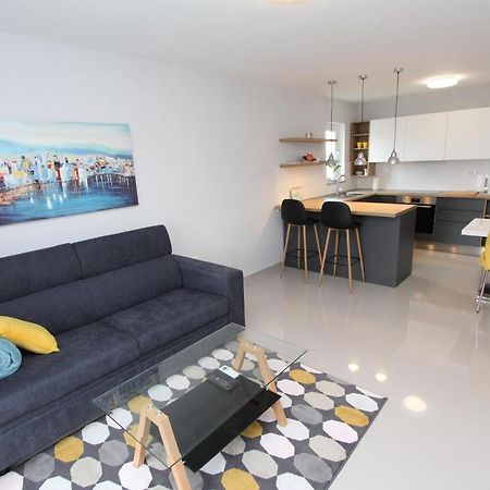 Apartment Sorriso 2 Rovinj Exteriör bild