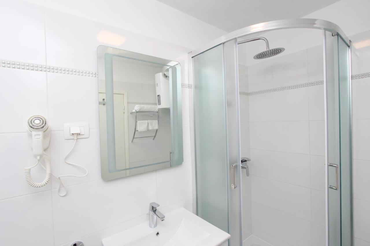 Apartment Sorriso 2 Rovinj Exteriör bild