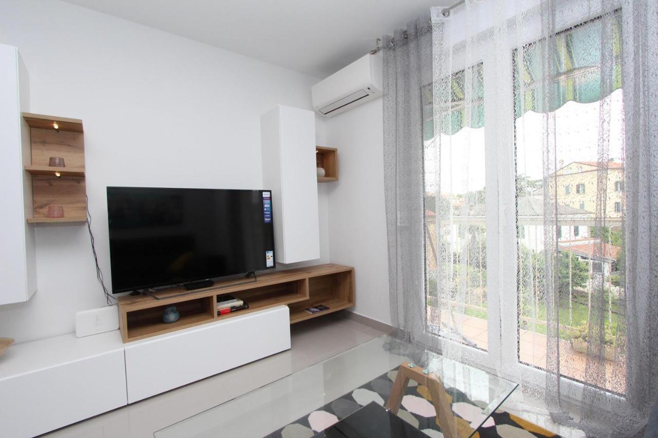 Apartment Sorriso 2 Rovinj Exteriör bild