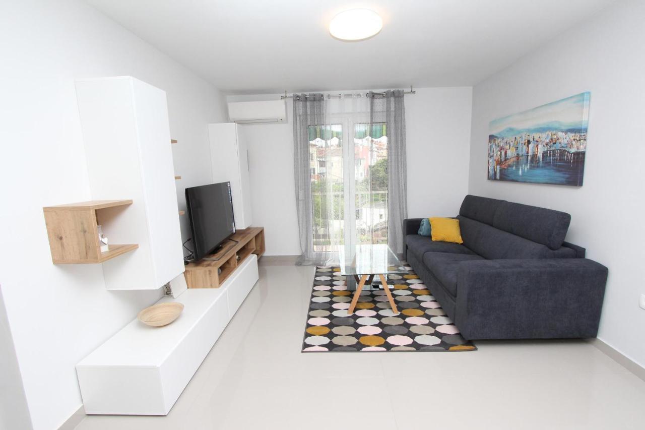 Apartment Sorriso 2 Rovinj Exteriör bild